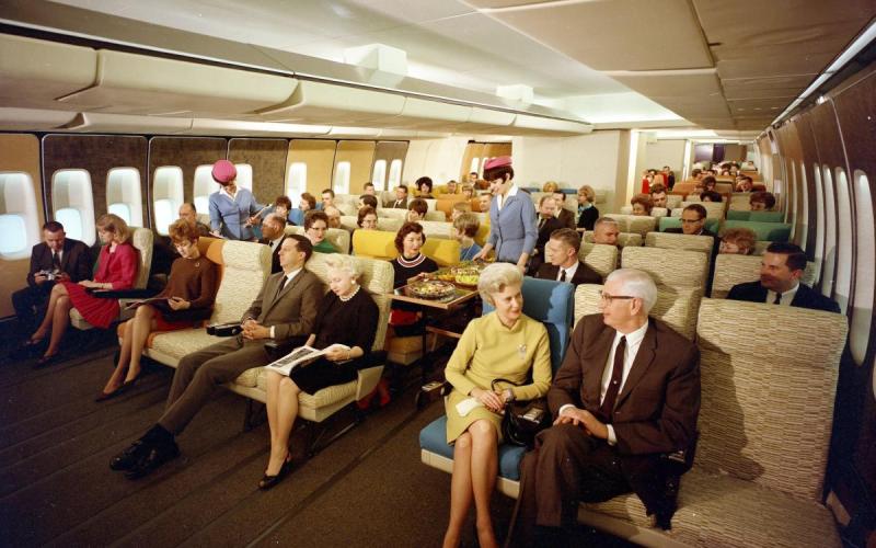 On-board a Boeing 747 – With Pan Am & United Airlines