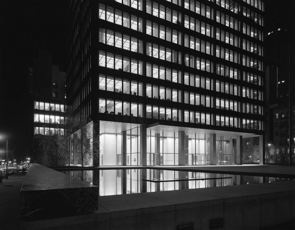 Mies van der Rohe – The Seagram Building